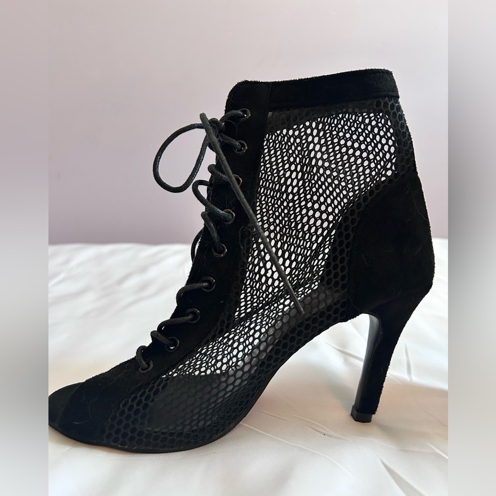 Black Lace-Up Mesh Peep-Toe Heels - Picture 4 of 7